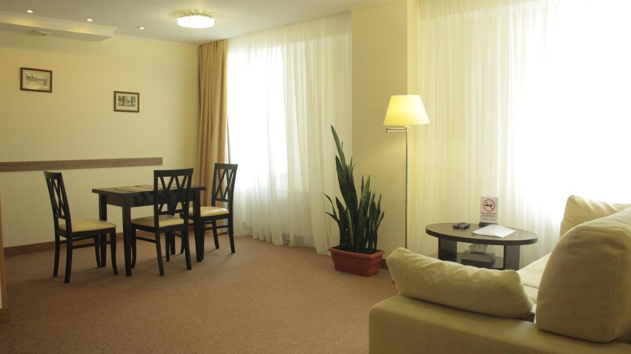 Hotel Asteri 키예프 외부 사진