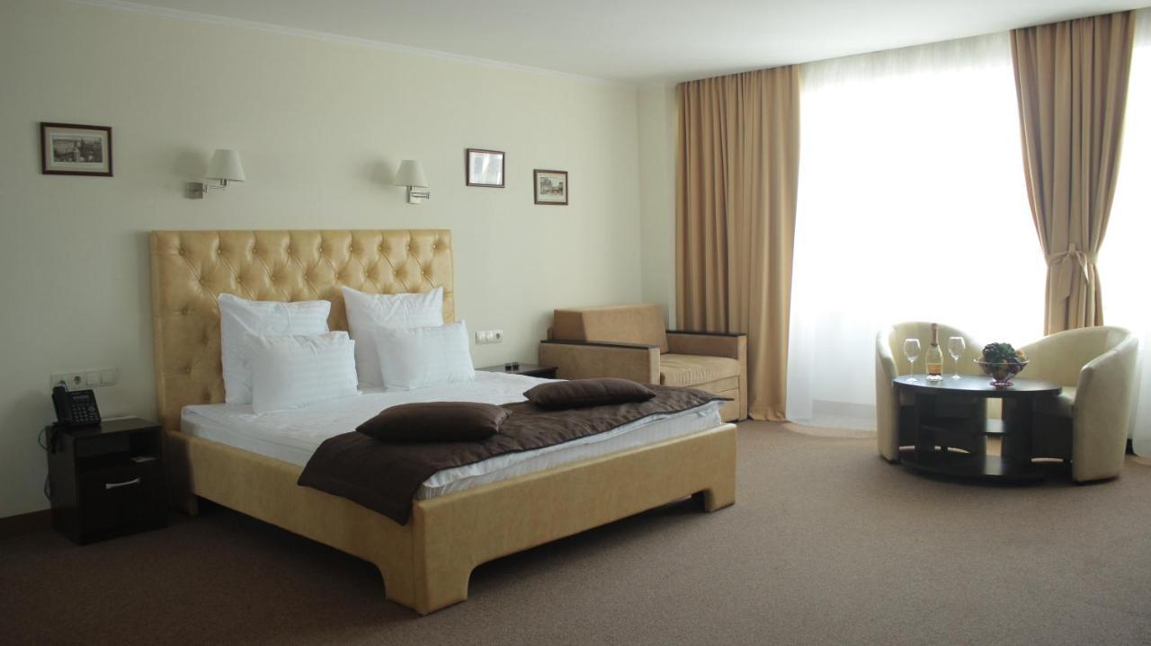 Hotel Asteri 키예프 외부 사진